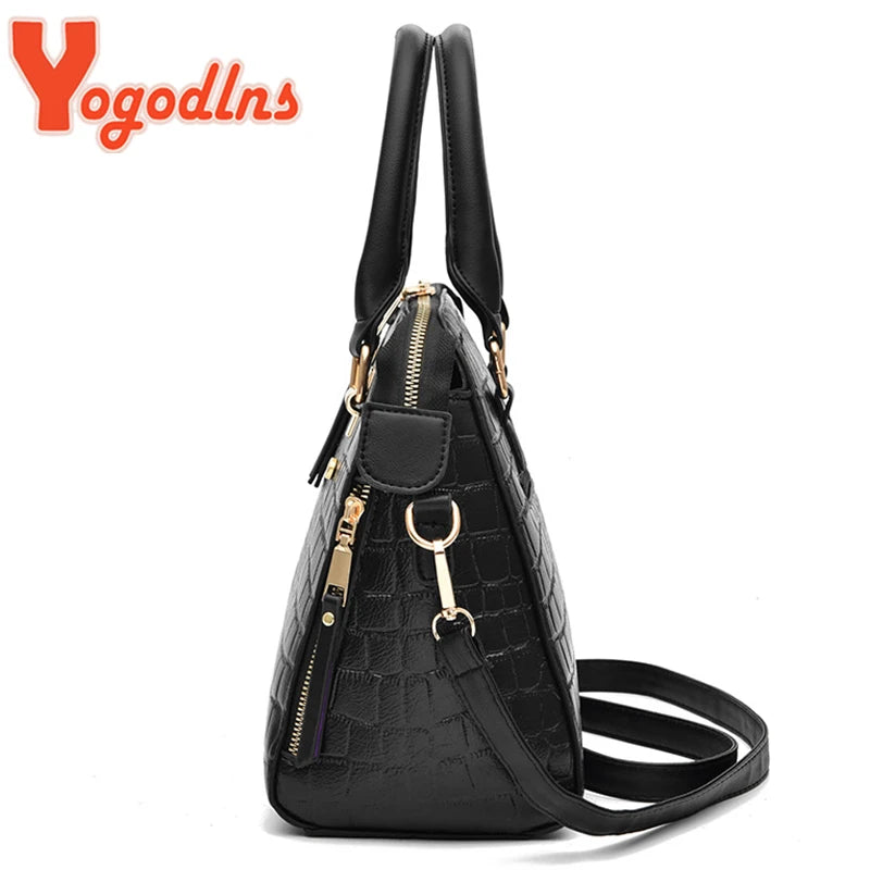 Sac à main motif crocodile pompon luxe femme