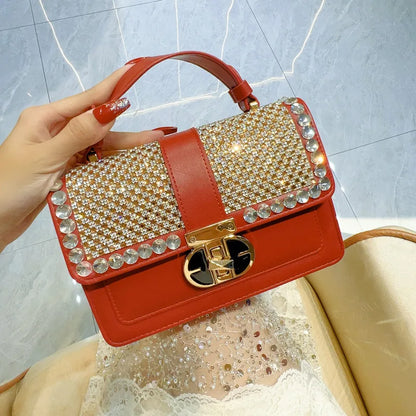 Sac luxe chaîne strass femme élégant