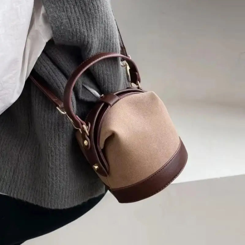 Sac bucket femme tendance bandoulière épaule automne hiver